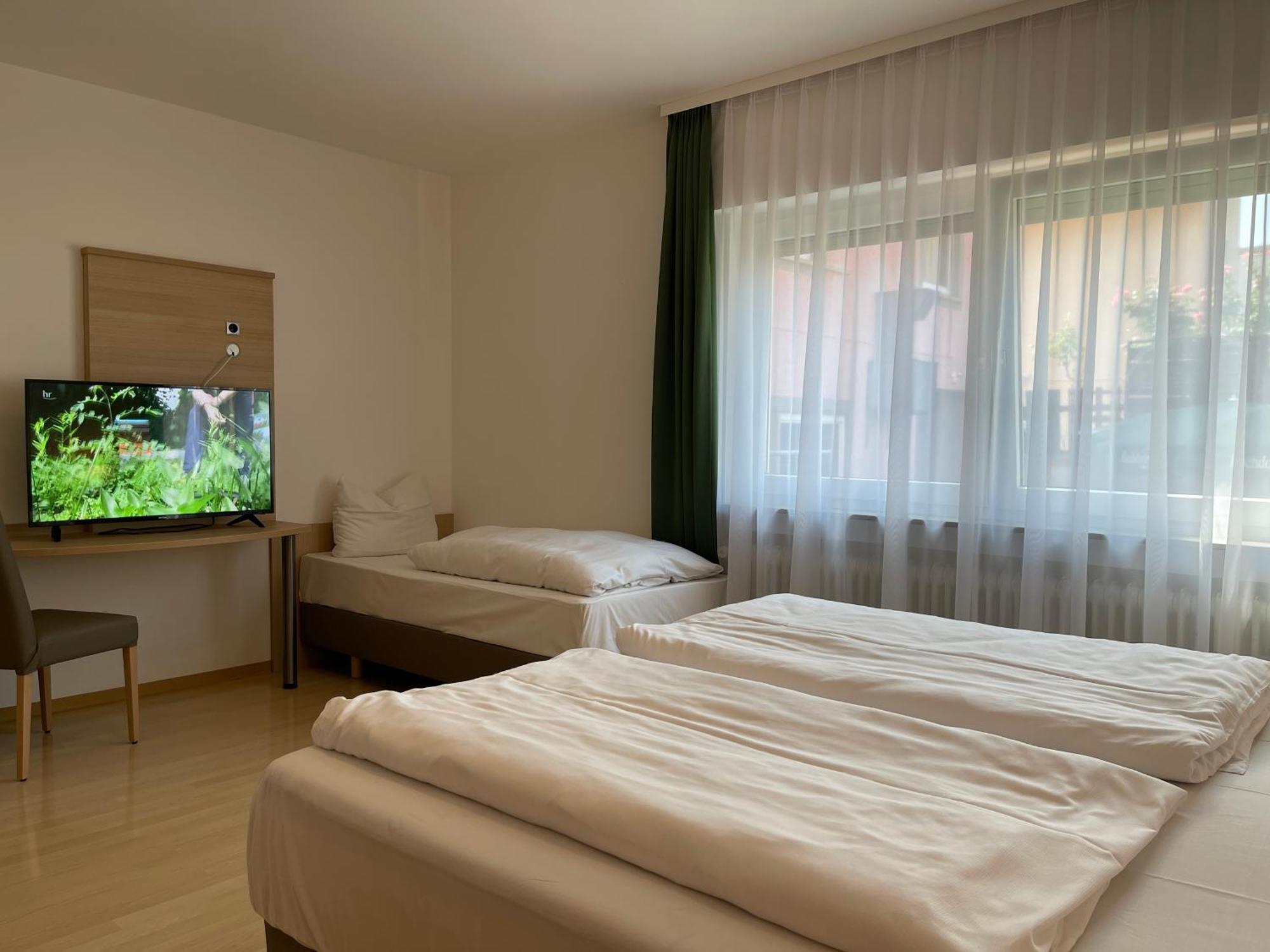 Hotel Hafner - Self Check-In Stuttgart Exterior foto
